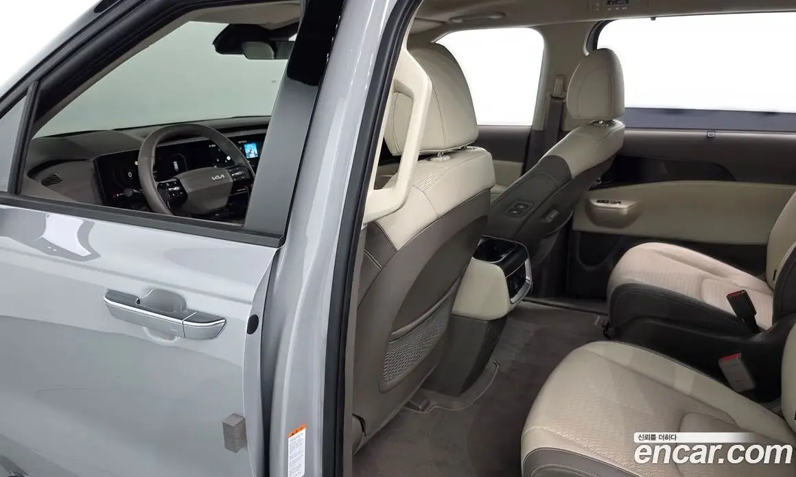 Kia Carnival 2025 3.5 автомат (гидро), фото 18