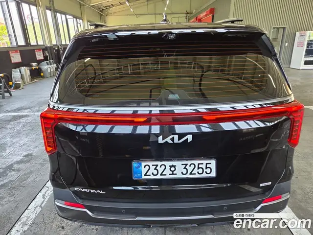 Kia Carnival 2025 1.6 автомат (гидро), миниатюра 3