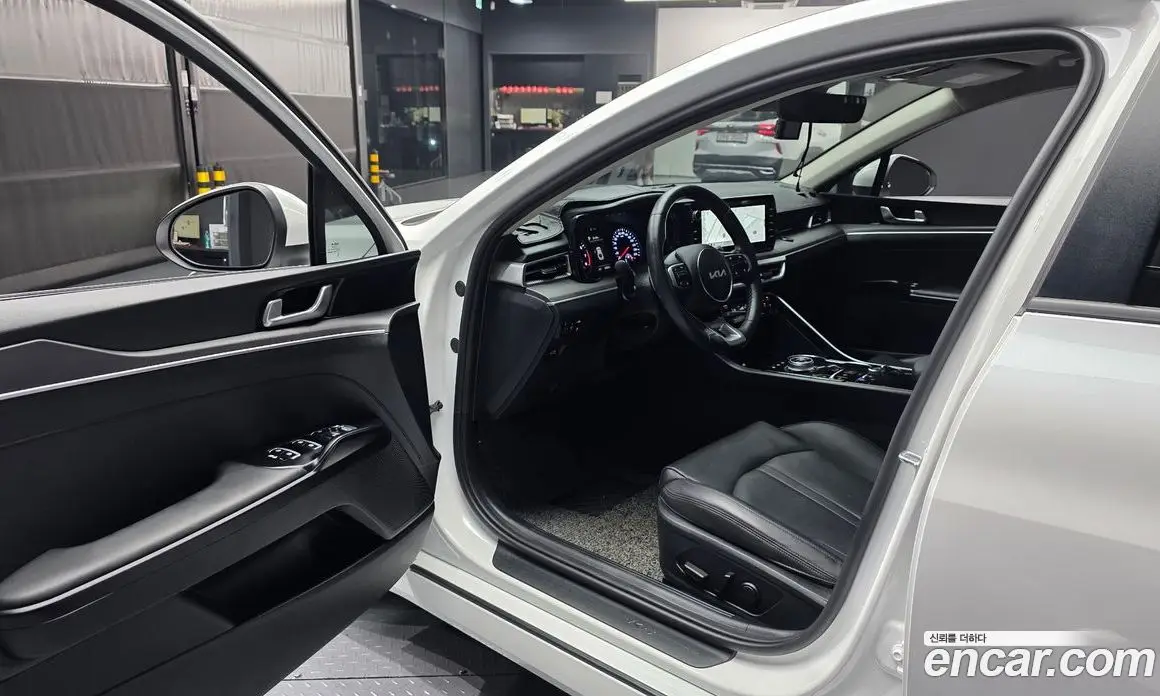 Kia K5 (Optima) 2022 2.0 автомат (гидро), фото 13