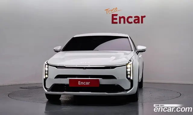 Kia K8 2025 1.6 автомат (гидро), миниатюра 3