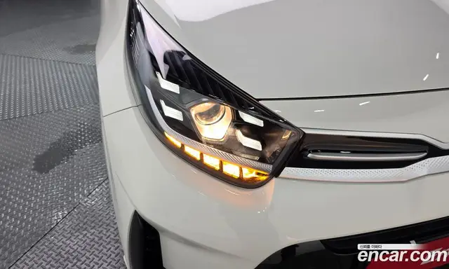 Kia Morning 2022 1.0 автомат (гидро), миниатюра 8