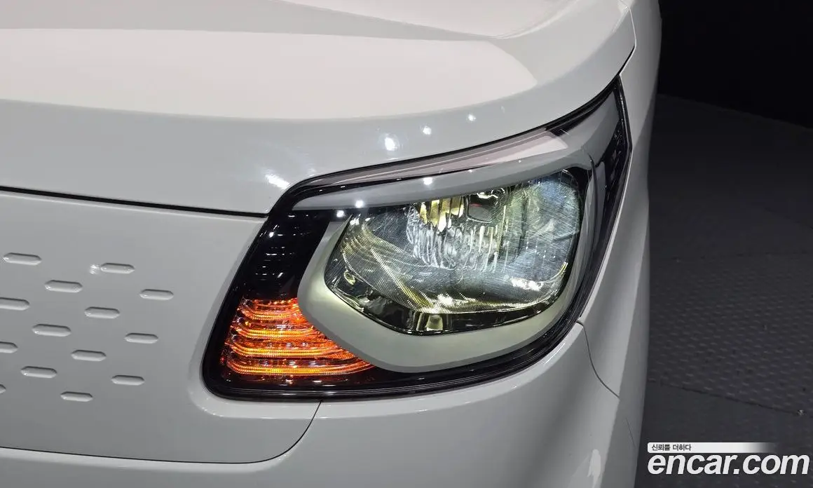 Kia Ray 2021 1.0 автомат (гидро), фото 8