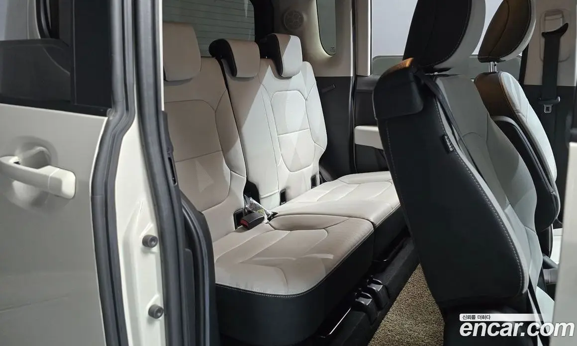 Kia Ray 2024 1.0 автомат (гидро), фото 17