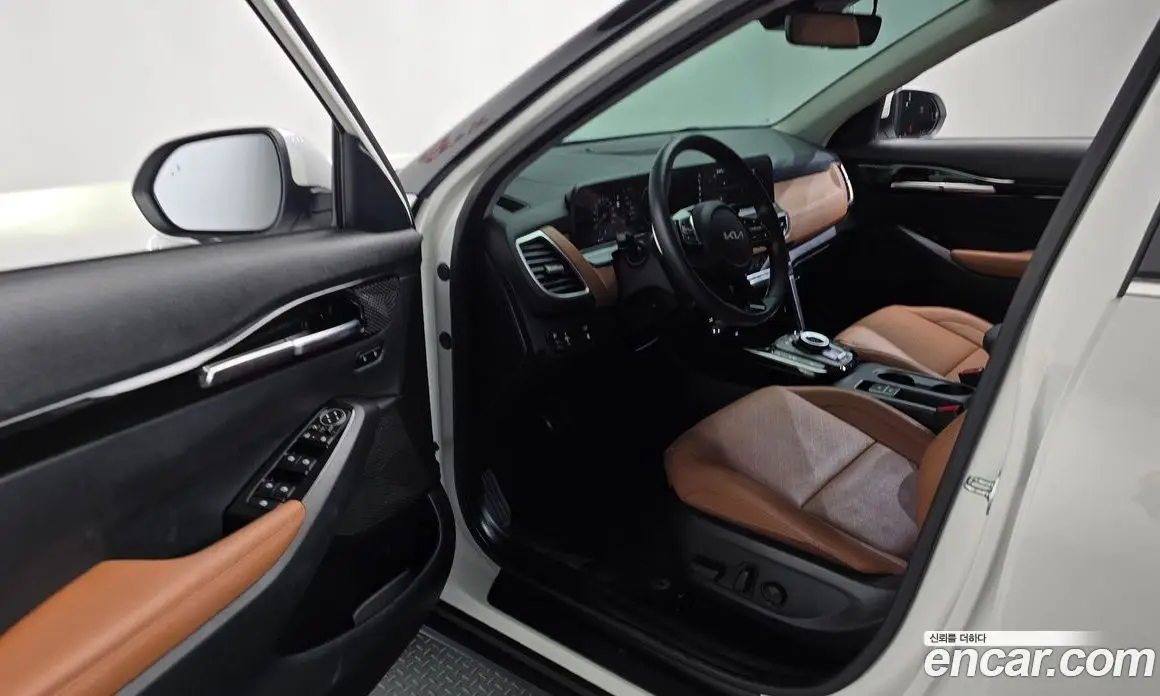 Kia Seltos 2024 1.6 автомат (гидро), фото 13