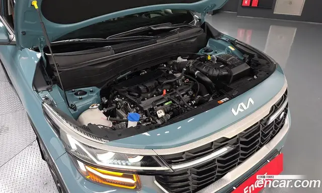 Kia Seltos 2024 1.6 автомат (гидро), миниатюра 6
