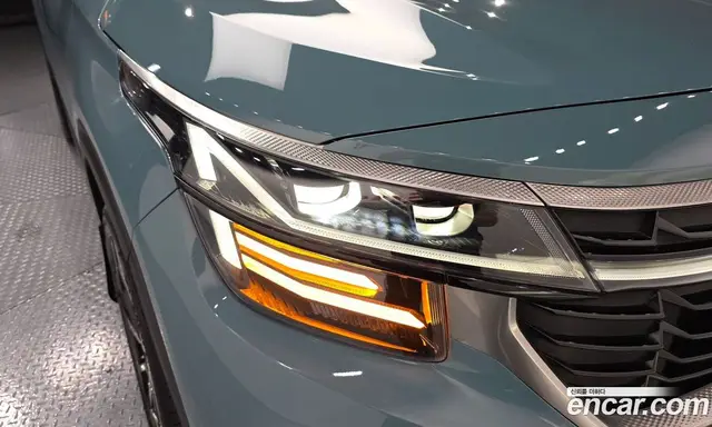 Kia Seltos 2024 1.6 автомат (гидро), миниатюра 8