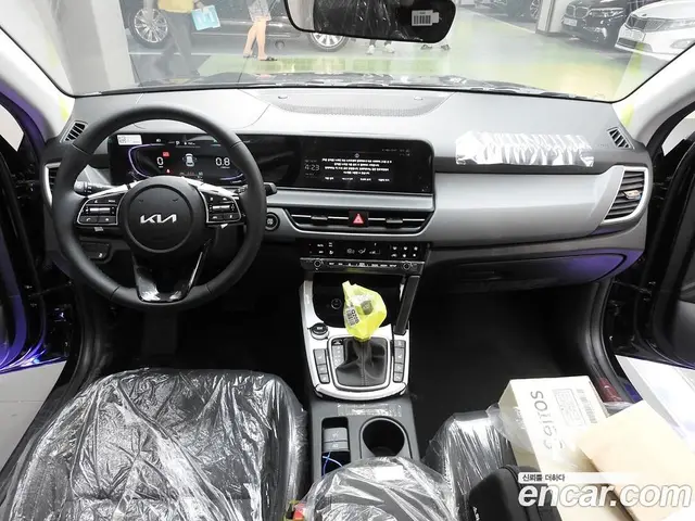 Kia Seltos 2026 2.0 автомат (гидро), миниатюра 9