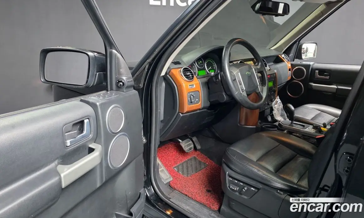 Land Rover Discovery 2008 2.7 автомат (гидро), фото 10
