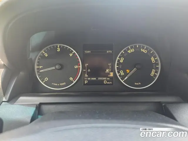 Land Rover Discovery 2013 3.0 автомат (гидро), миниатюра 5
