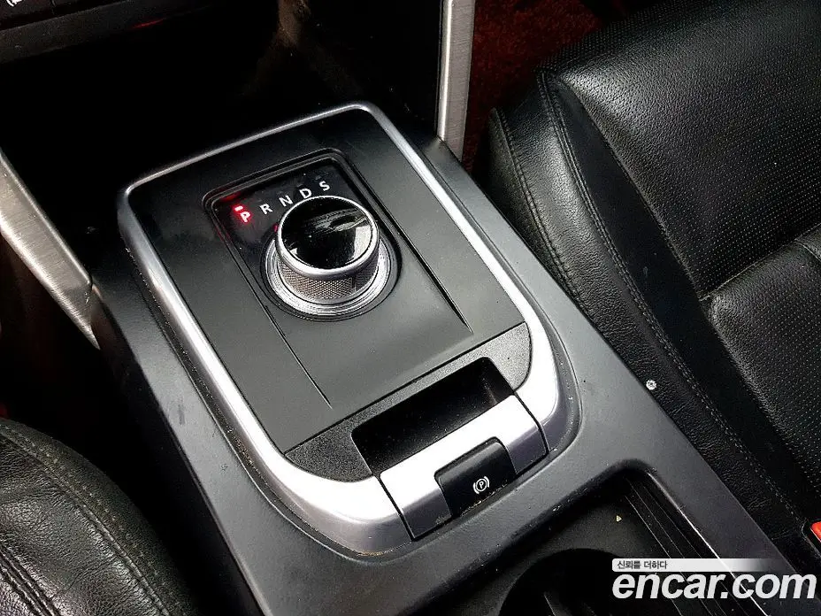 Land Rover Discovery Sport 2015 2.2 автомат (гидро), фото 13