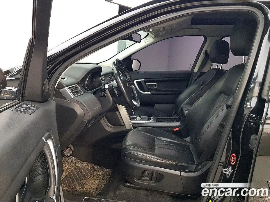 Land Rover Discovery Sport 2015 2.2 автомат (гидро), фото 8