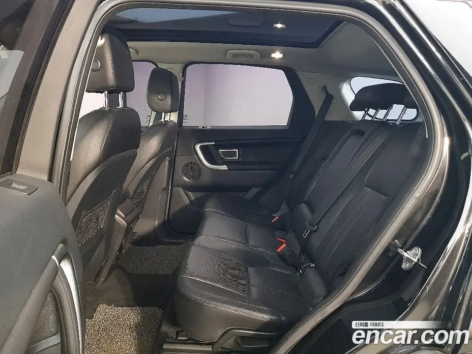 Land Rover Discovery Sport 2015 2.2 автомат (гидро), фото 9
