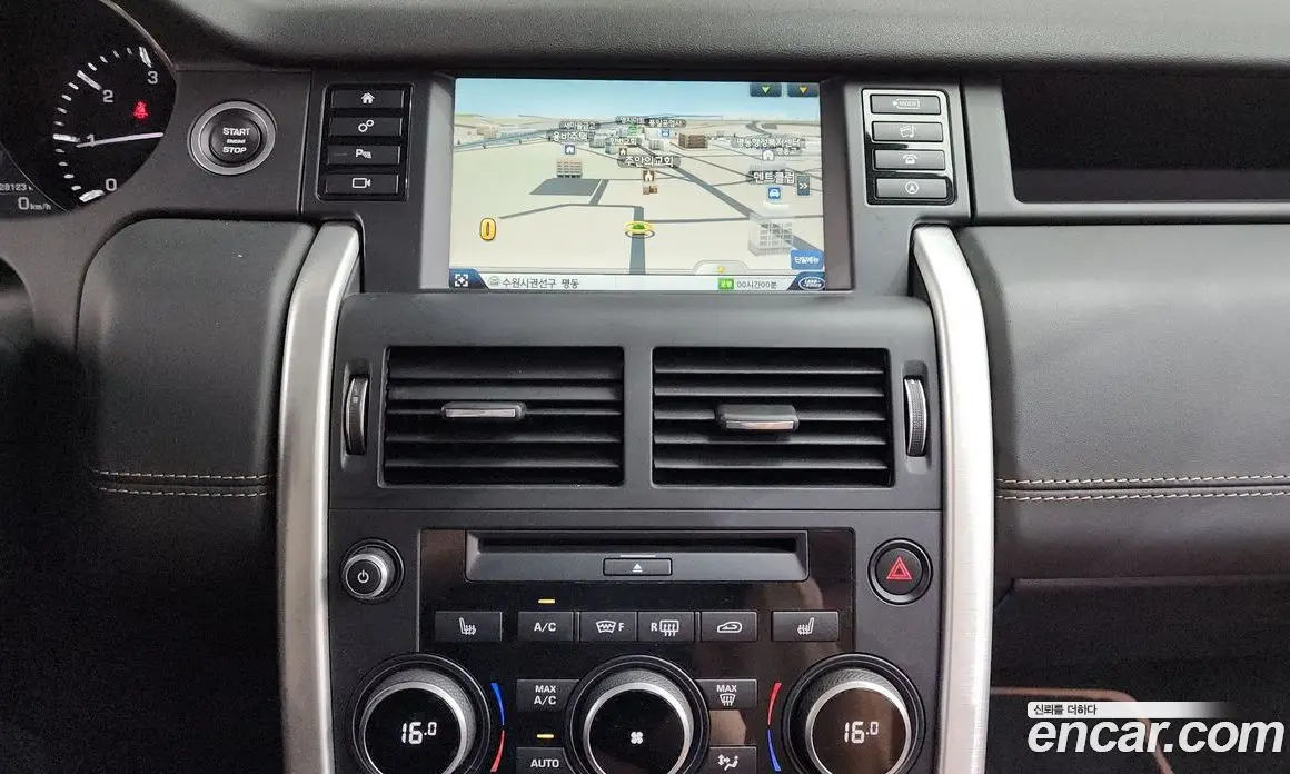 Land Rover Discovery Sport 2016 2.0 автомат (гидро), фото 13