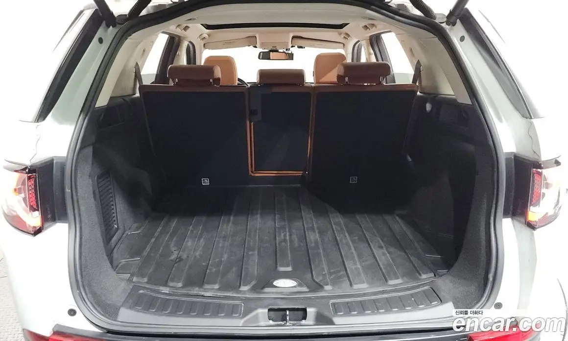 Land Rover Discovery Sport 2016 2.0 автомат (гидро), фото 19