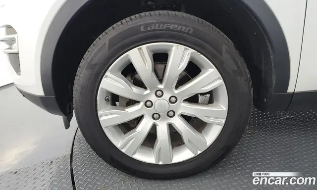 Land Rover Discovery Sport 2016 2.0 автомат (гидро), миниатюра 5