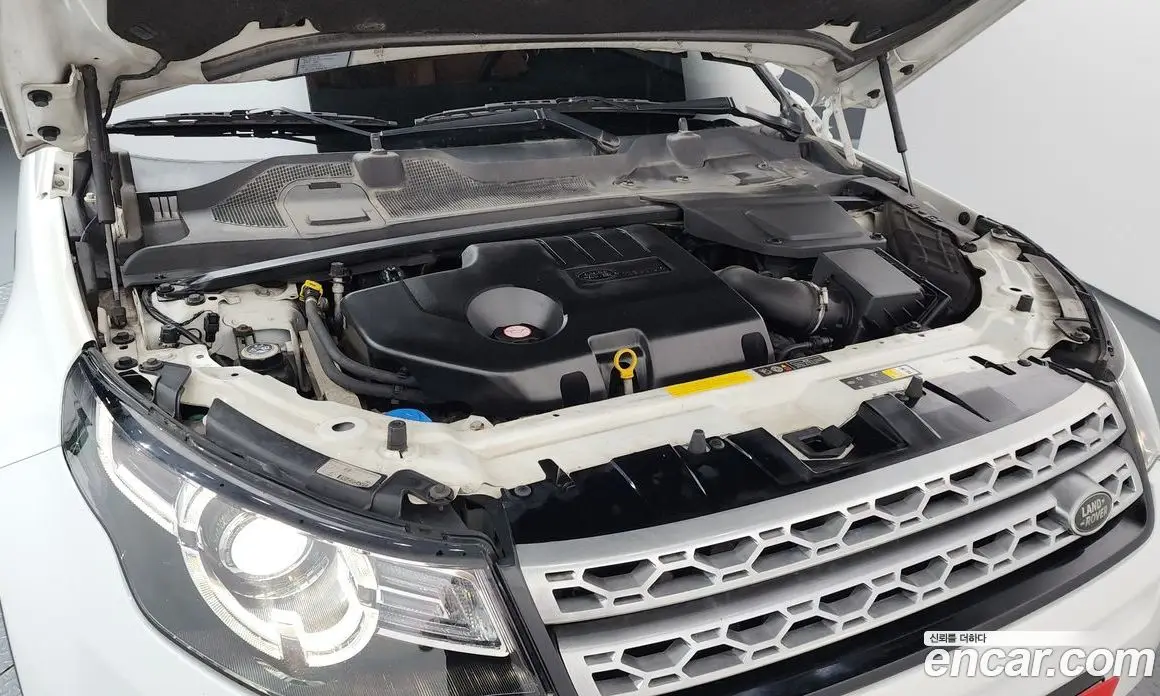 Land Rover Discovery Sport 2016 2.0 автомат (гидро), фото 6