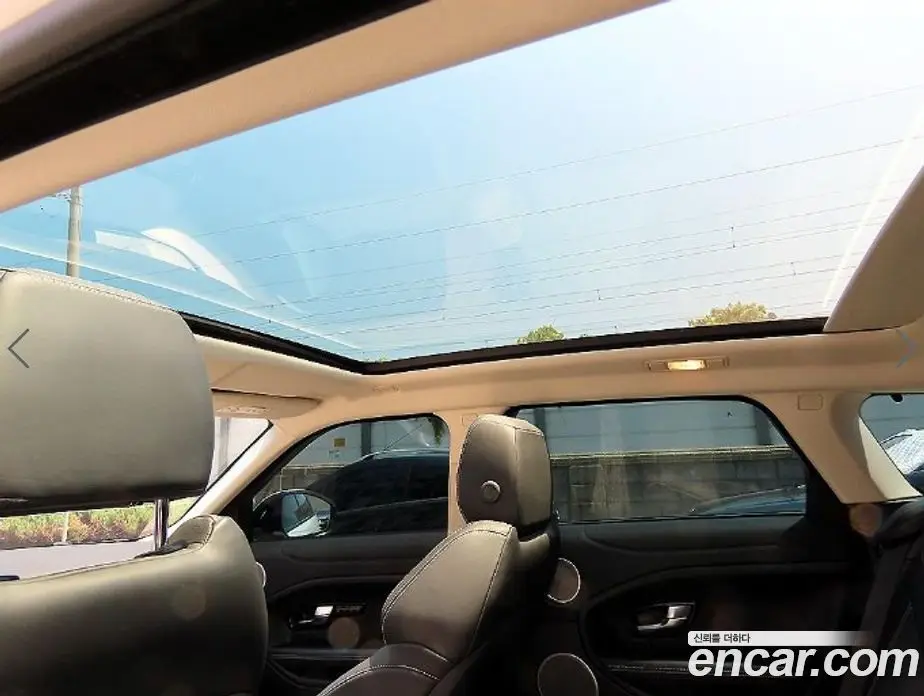 Land Rover Range Rover Evoque 2018 2.0 автомат (гидро), фото 17