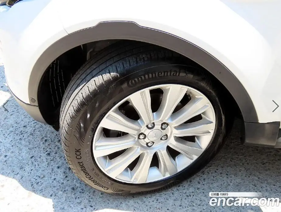 Land Rover Range Rover Evoque 2018 2.0 автомат (гидро), фото 20