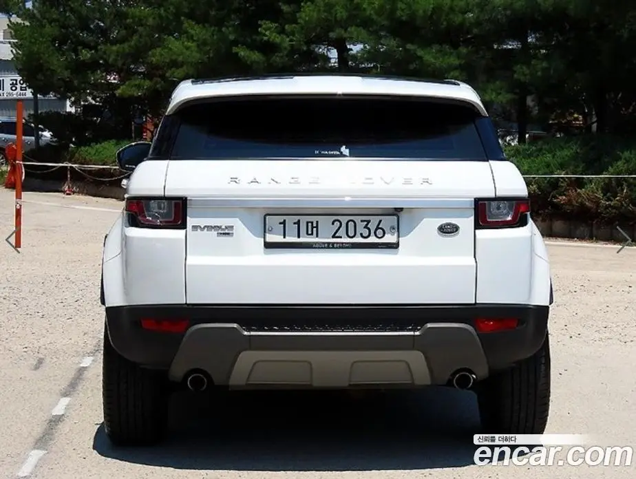 Land Rover Range Rover Evoque 2018 2.0 автомат (гидро), фото 4