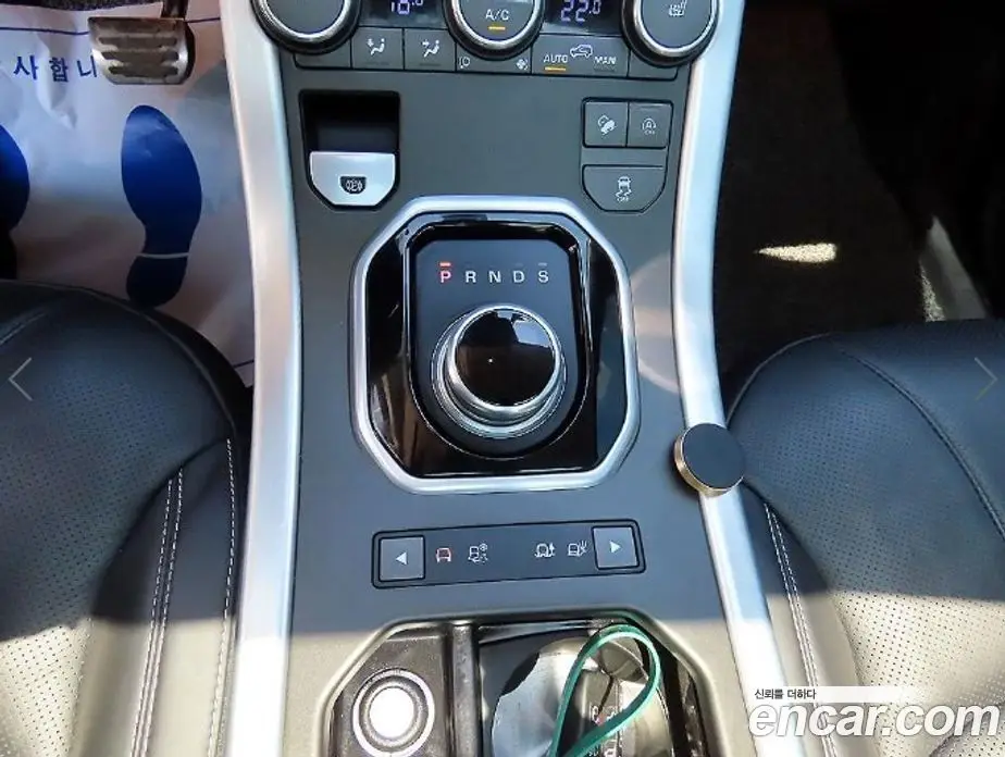 Land Rover Range Rover Evoque 2018 2.0 автомат (гидро), фото 10