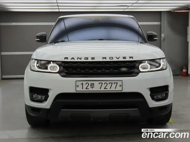 Land Rover Range Rover Sport 2017 3.0 автомат (гидро), миниатюра 2