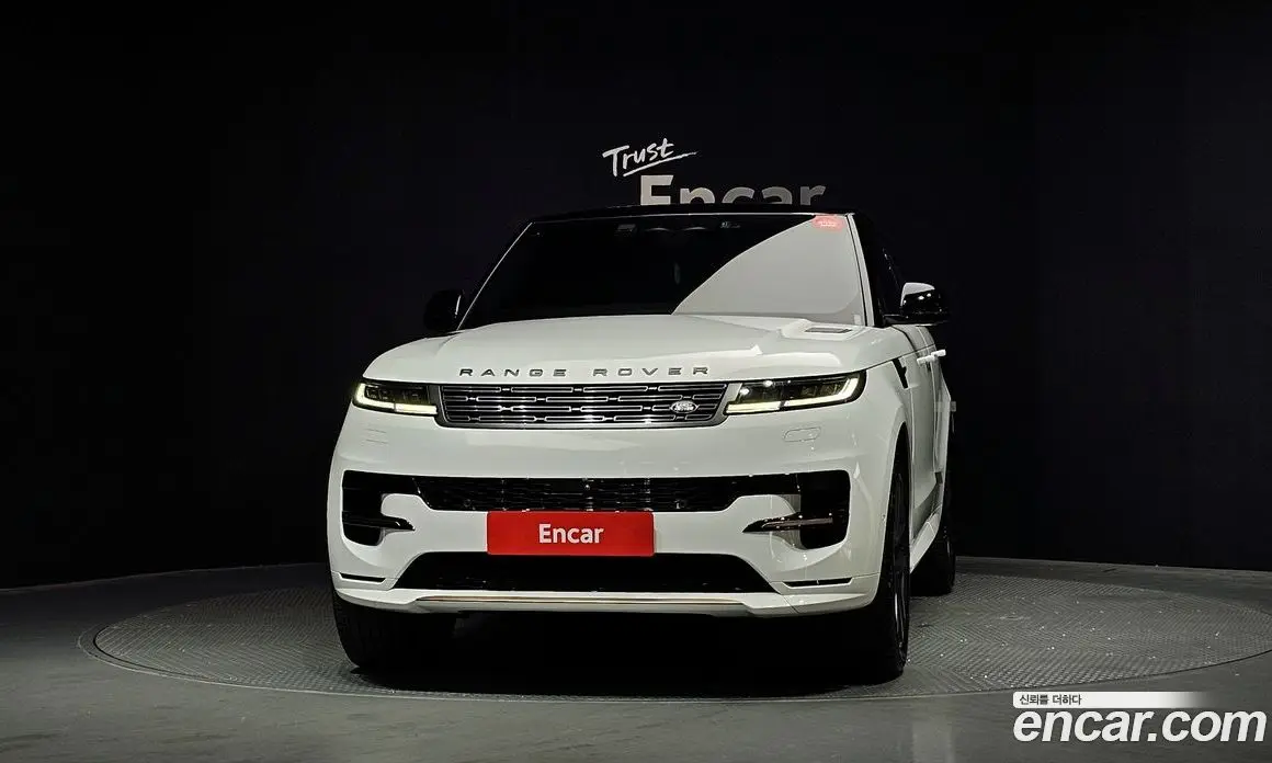 Land Rover Range Rover Sport 2024 3.0 автомат (гидро), фото 3