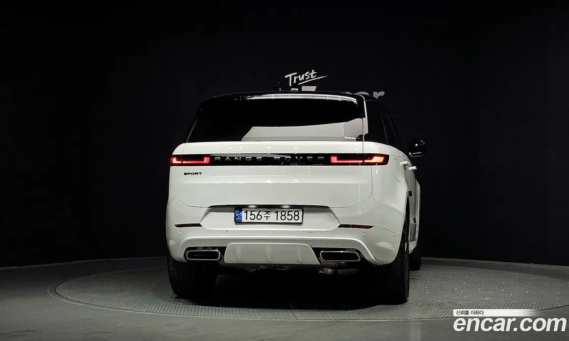Land Rover Range Rover Sport 2024 3.0 автомат (гидро), фото 4