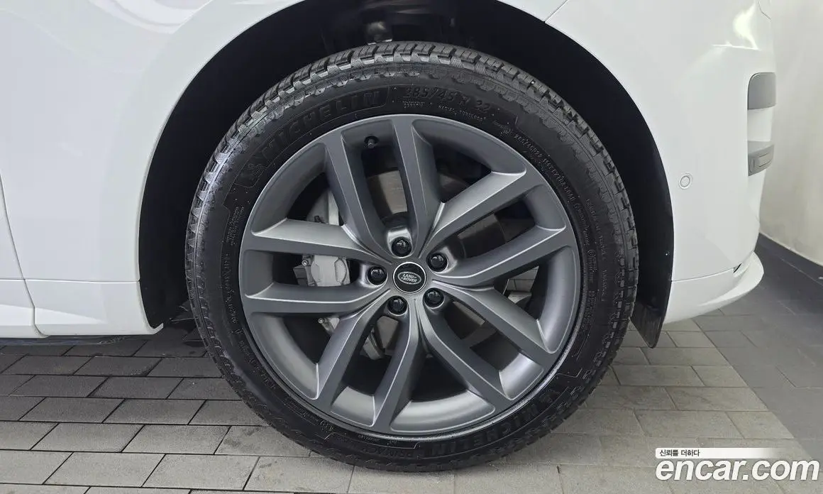 Land Rover Range Rover Sport 2024 3.0 автомат (гидро), фото 7