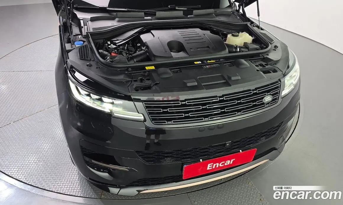 Land Rover Range Rover Sport 2025 3.0 автомат (гидро), фото 6