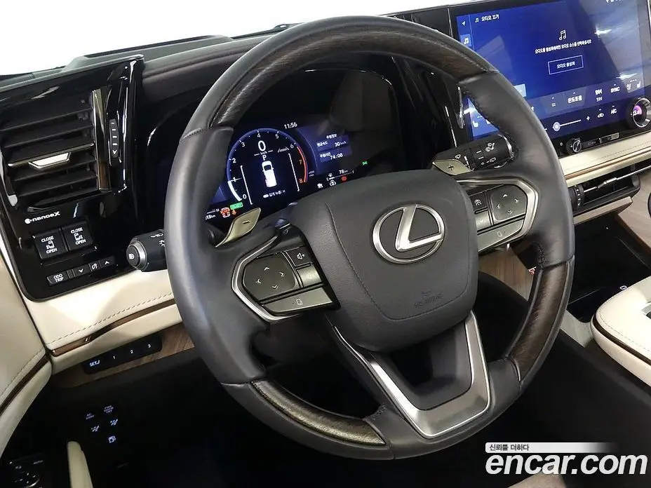 Lexus LM 2024 2.4 автомат (гидро), фото 12 Lexus LM 2024 2.4 автомат (гидро), фото 12