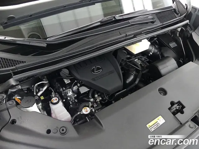 Lexus LM 2024 2.4 автомат (гидро), миниатюра 5 Lexus LM 2024 2.4 автомат (гидро), миниатюра 5