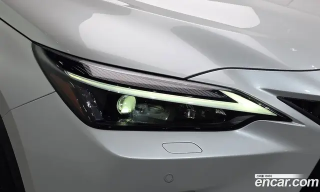 Lexus NX 2024 2.5 автомат (гидро), миниатюра 8 Lexus NX 2024 2.5 автомат (гидро), миниатюра 8