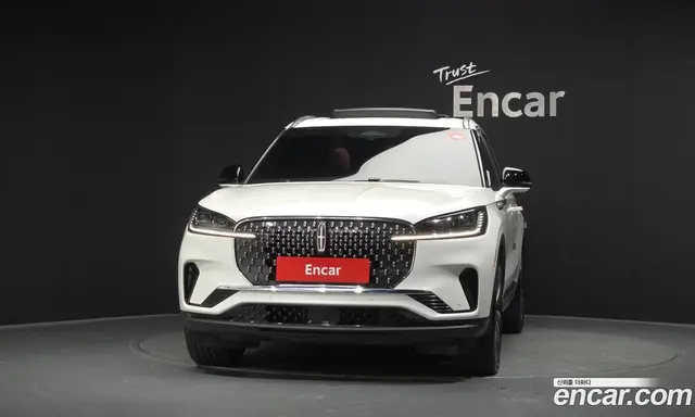 Lincoln Aviator 2025 3.0 автомат (гидро), миниатюра 3 Lincoln Aviator 2025 3.0 автомат (гидро), миниатюра 3