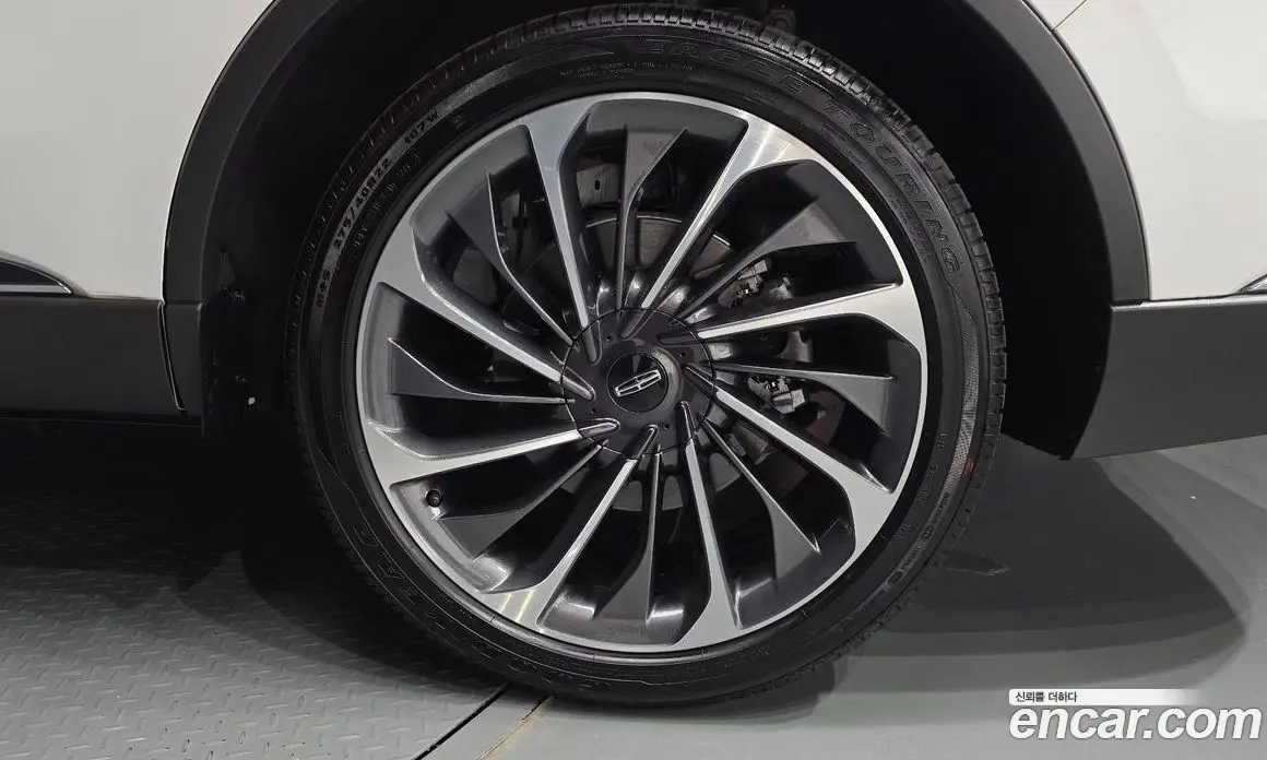 Lincoln Aviator 2025 3.0 автомат (гидро), фото 7 Lincoln Aviator 2025 3.0 автомат (гидро), фото 7