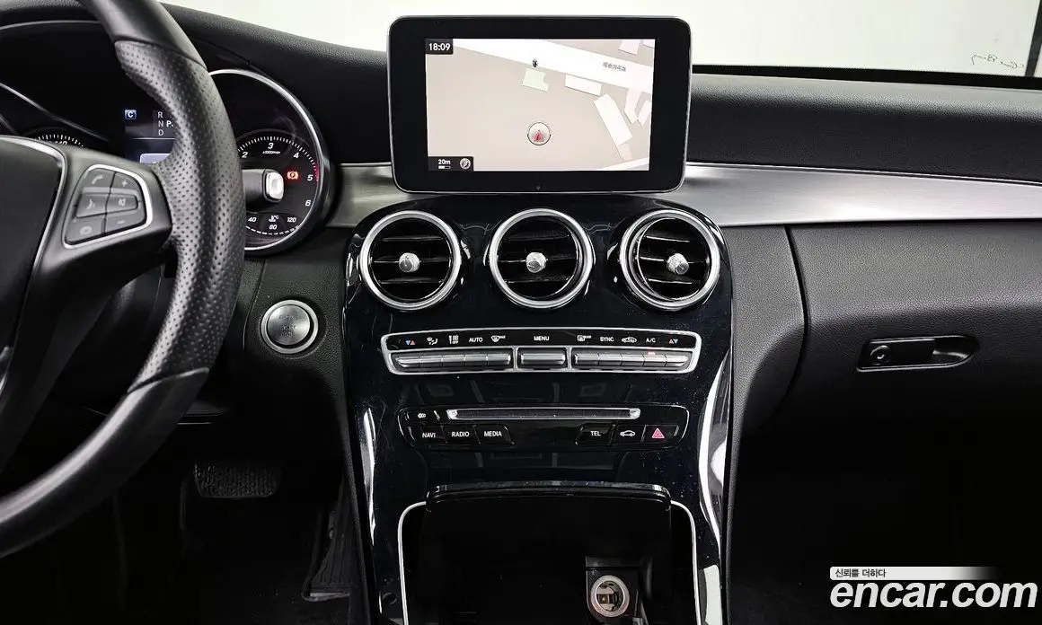 Mercedes-Benz C-Class 2015 2.1 гидро, фото 14 Mercedes-Benz C-Class 2015 2.1 гидро, фото 14