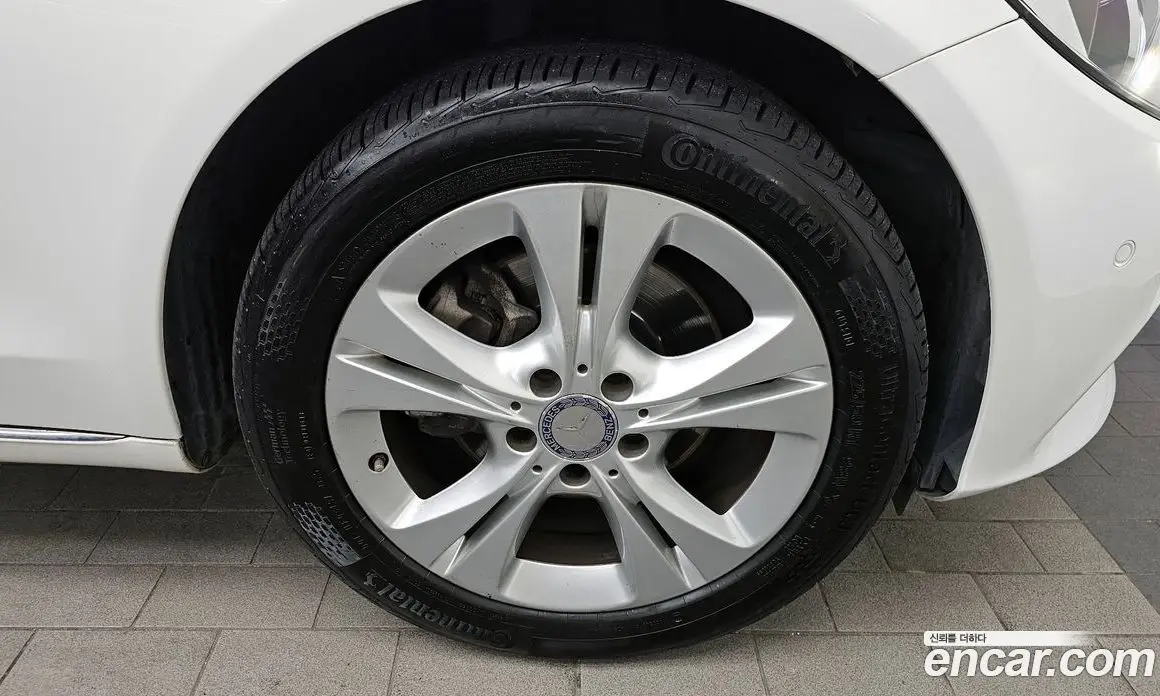 Mercedes-Benz C-Class 2015 2.1 гидро, фото 5 Mercedes-Benz C-Class 2015 2.1 гидро, фото 5