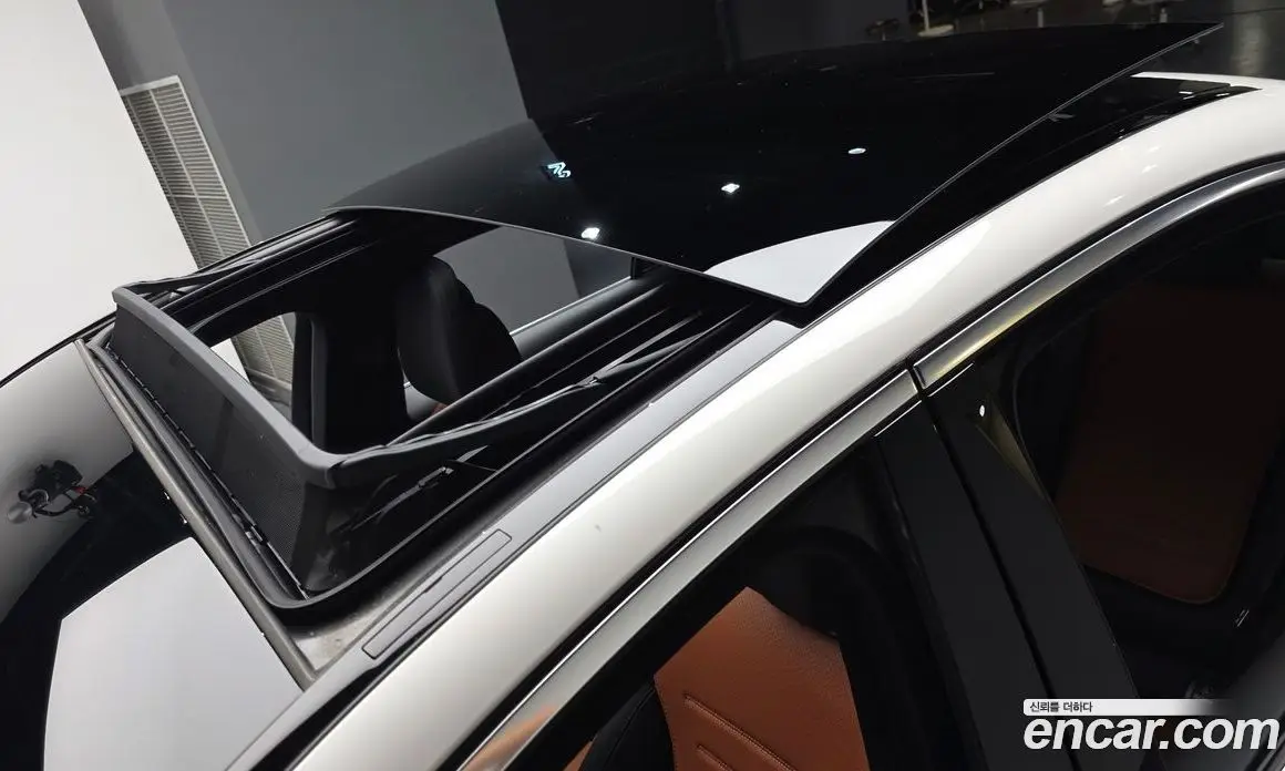 Mercedes-Benz C-Class 2024 2.0 гидро, фото 20
