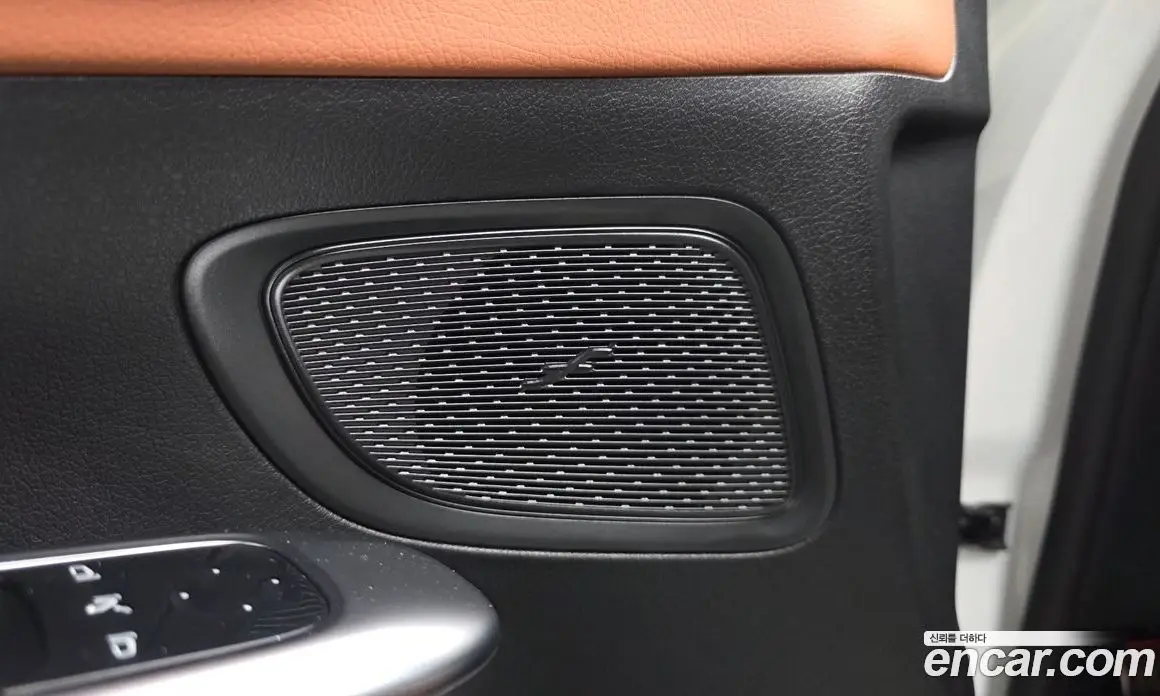 Mercedes-Benz C-Class 2024 2.0 гидро, фото 22