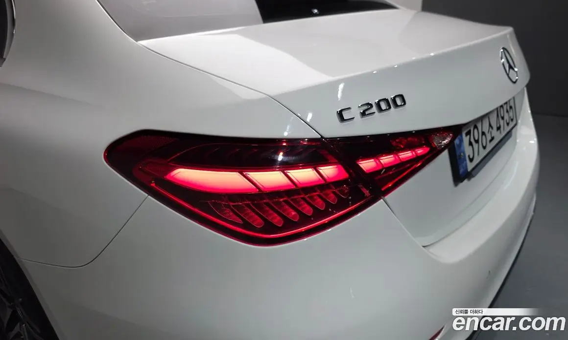 Mercedes-Benz C-Class 2024 2.0 гидро, фото 8