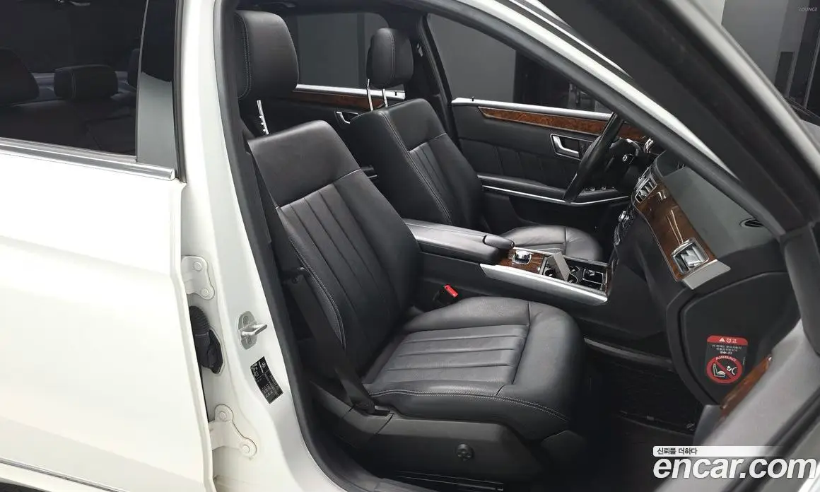Mercedes-Benz E-Class 2014 3.5 гидро, фото 15 Mercedes-Benz E-Class 2014 3.5 гидро, фото 15