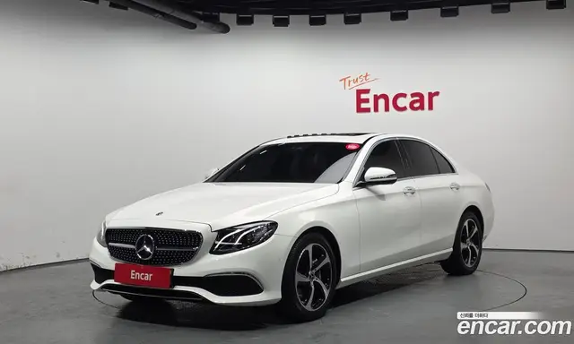 Mercedes-Benz E-Class, 2020, 84 977 км