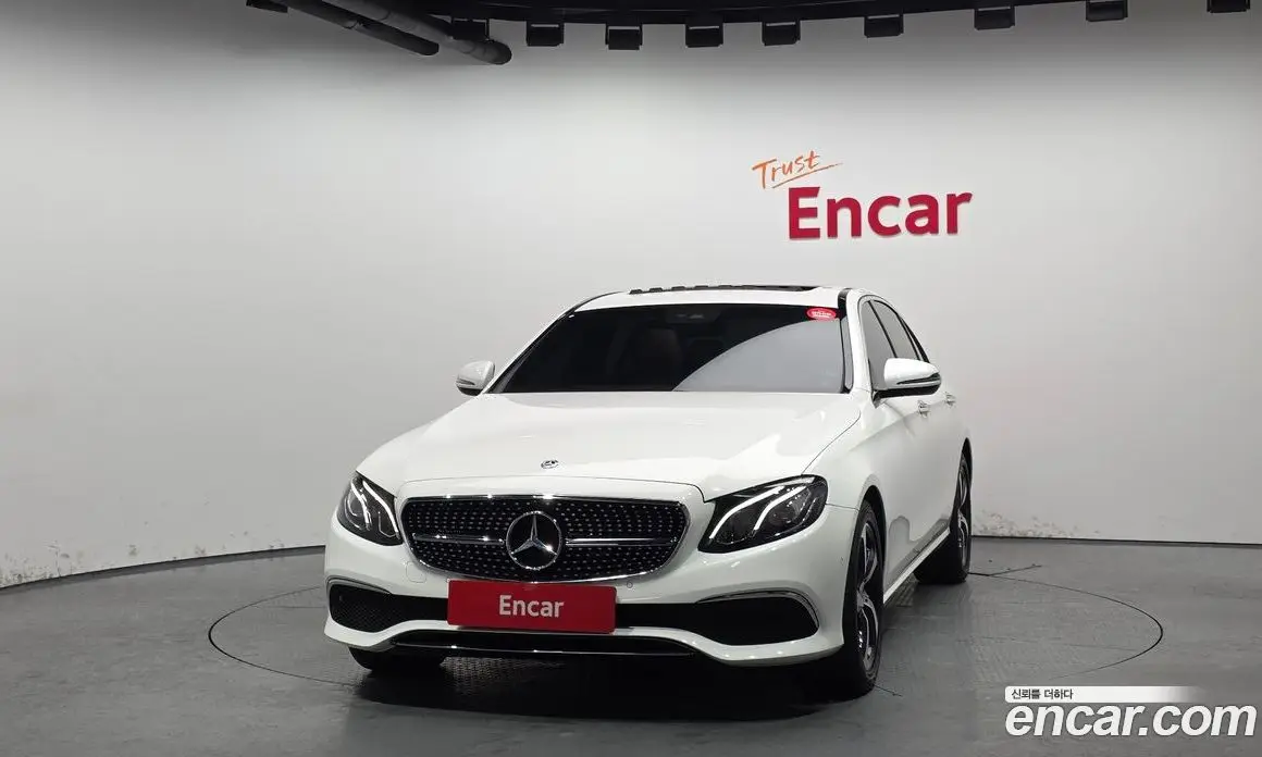 Mercedes-Benz E-Class 2020 2.0 автомат (гидро), фото 3