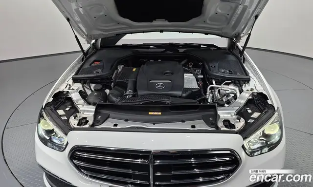 Mercedes-Benz E-Class 2021 2.0 гидро, миниатюра 5 Mercedes-Benz E-Class 2021 2.0 гидро, миниатюра 5
