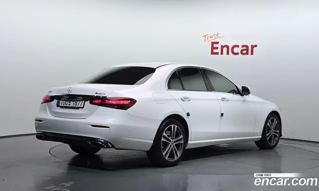 Mercedes-Benz E-Class 2021 2.0 гидро, миниатюра 2 Mercedes-Benz E-Class 2021 2.0 гидро, миниатюра 2