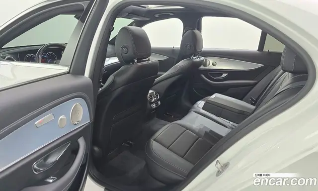 Mercedes-Benz E-Class 2021 2.0 гидро, миниатюра 12