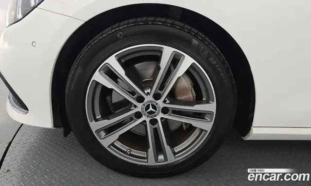 Mercedes-Benz E-Class 2021 2.0 гидро, миниатюра 5 Mercedes-Benz E-Class 2021 2.0 гидро, миниатюра 5