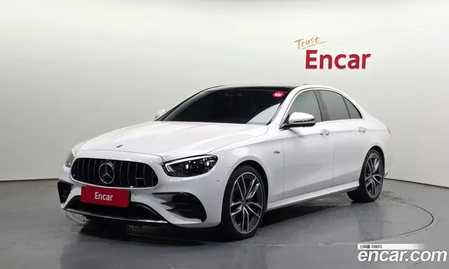 Mercedes-Benz E-Class, 2022, 61 859 км