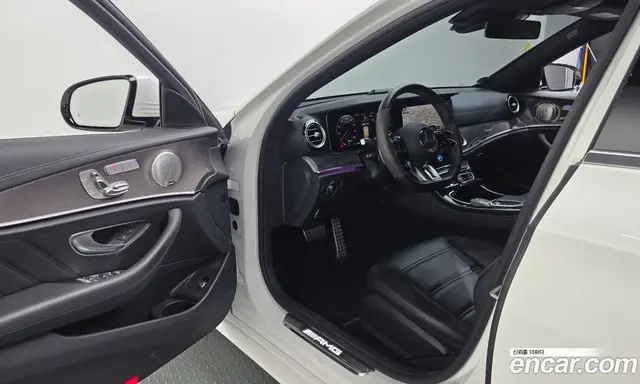 Mercedes-Benz E-Class 2022 3.0 гидро, миниатюра 10 Mercedes-Benz E-Class 2022 3.0 гидро, миниатюра 10