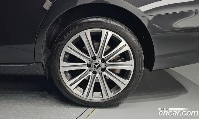 Mercedes-Benz E-Class 2023 2.0 гидро, миниатюра 7 Mercedes-Benz E-Class 2023 2.0 гидро, миниатюра 7