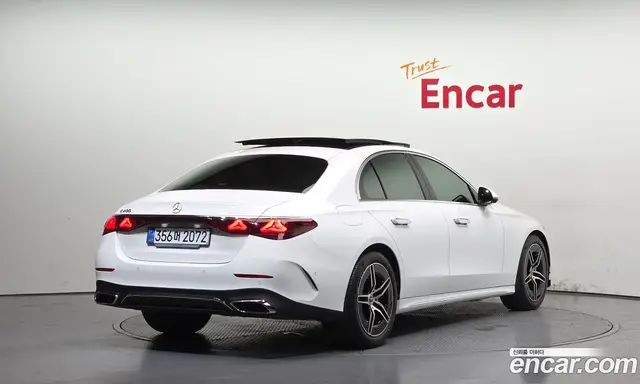 Mercedes-Benz E-Class 2025 2.0 автомат (гидро), миниатюра 2